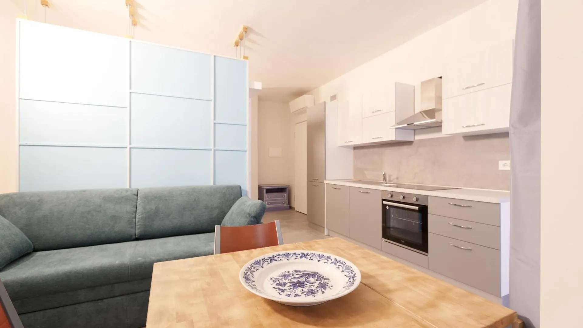 Spacious Apartments - 1,4Km From Corso Buenos Aires Milan