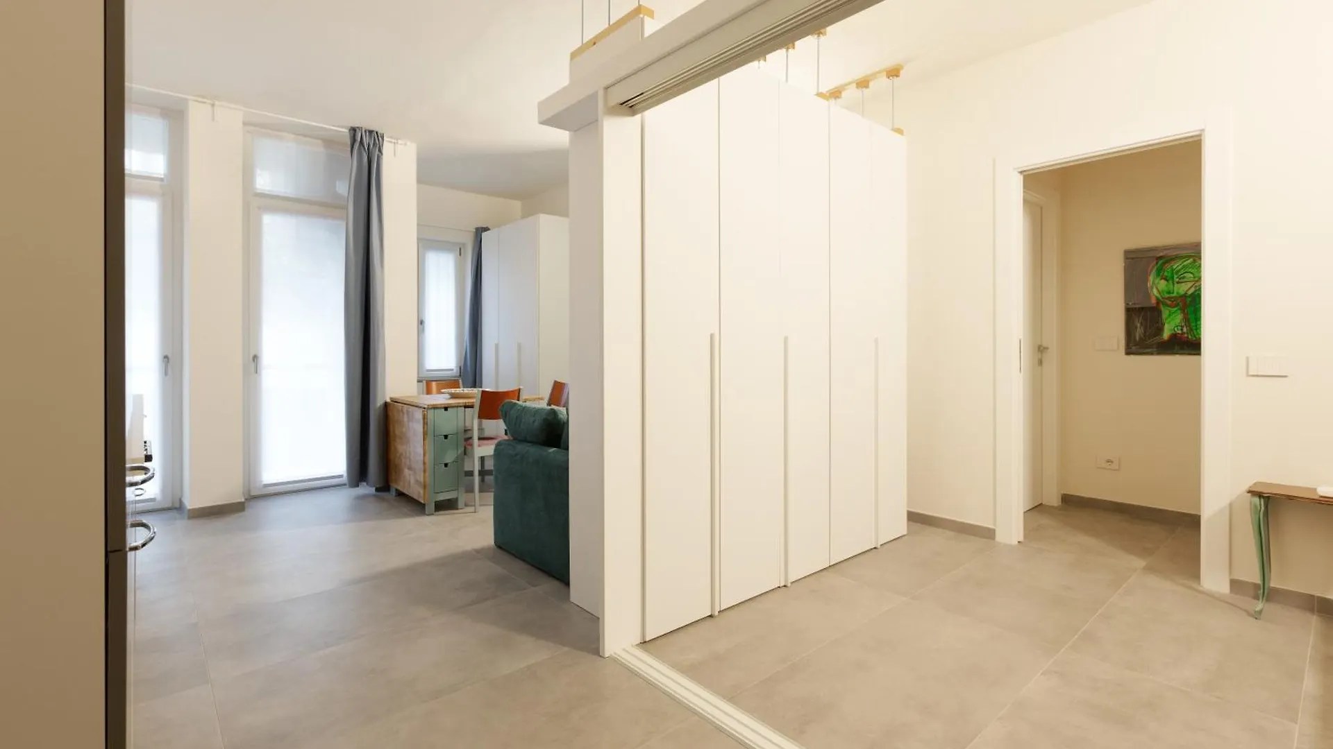 Spacious Apartments - 1,4Km From Corso Buenos Aires Milan Italy